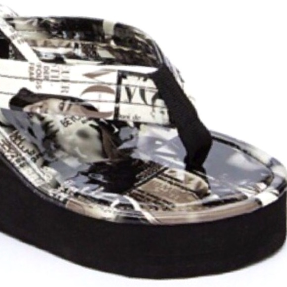 Just Earl Magazine Print Platform - Picture 2 of 3